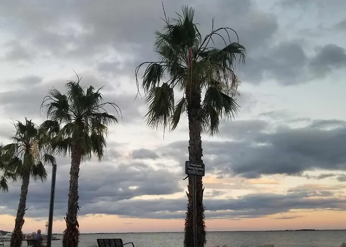 La Baraquette De Thau Holiday home Meze